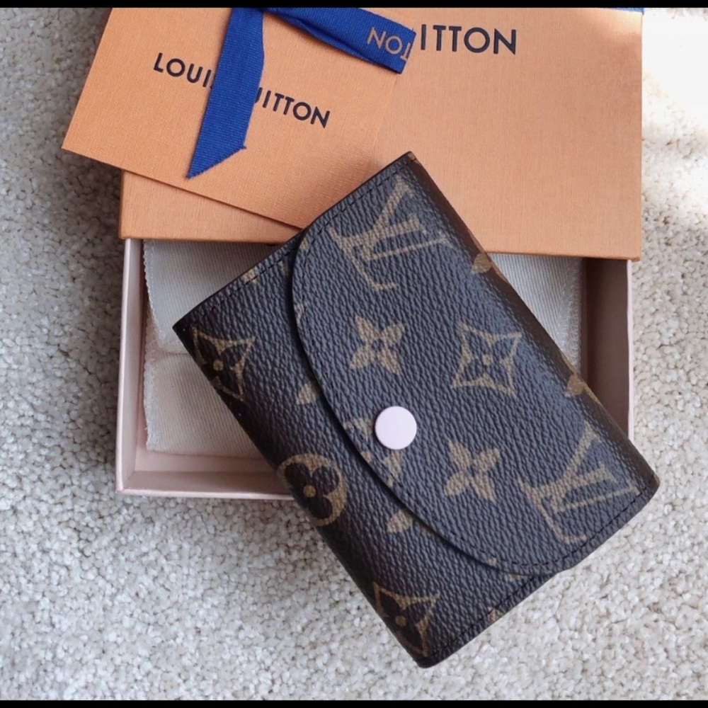 ISO ROSEALIE COIN PURSE